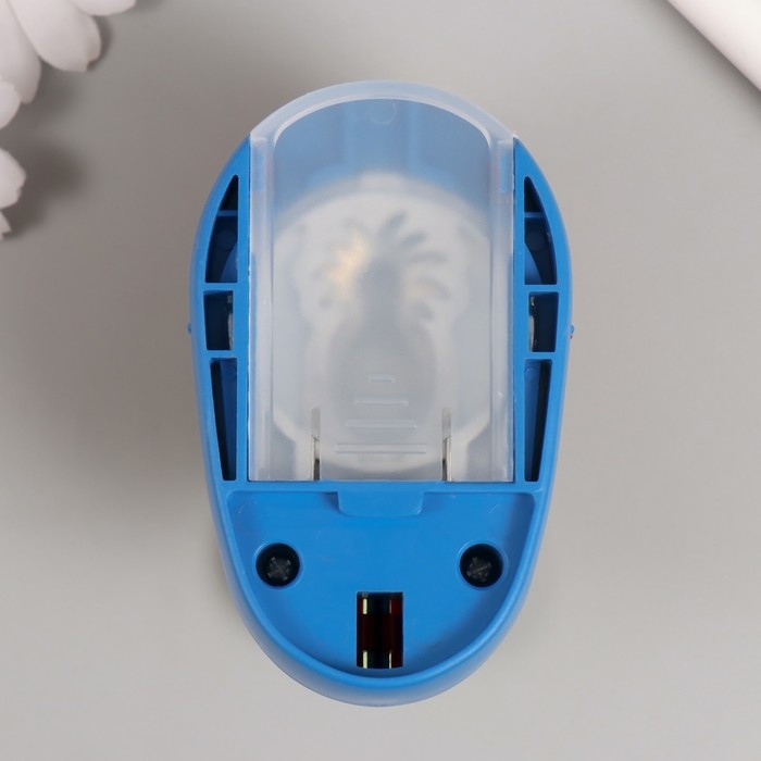 Дырокол фигурный рисунок 3,8х3,8 см Дырокол фигурный рисунок 3,8х3,8 см "Ананас" 7х5,2х9,2 см, МИКС