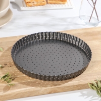 Форма для выпечки Доляна Galaxy перфорированная, 24&times;3 см, съёмное дно, антипригарное покрытие, цвет чёрный