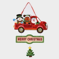 Декоративное украшение (подвеска) "Дед мороз с друзьями" 49,5х39,5 см Декоративное украшение (подвеска) "Дед мороз с друзьями" 49,5х39,5 см