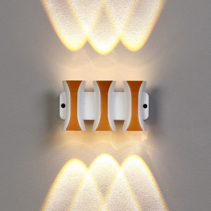 Светильник фасадный &laquo;Элегант&raquo;, FSD-042, 6 Вт, 3000К, 3 луча, IP65, 220 В, пластик, белый