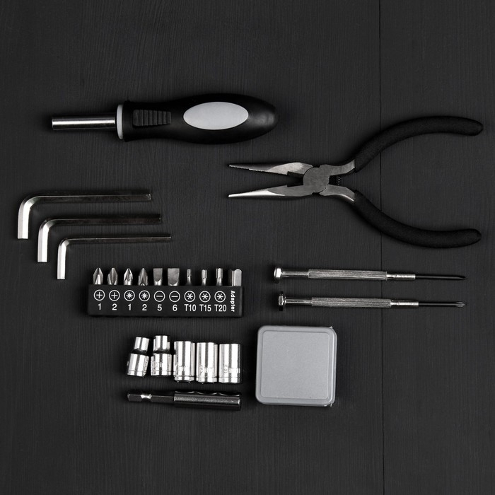 Набор инструментов в колесе Freedom, 24 предмета