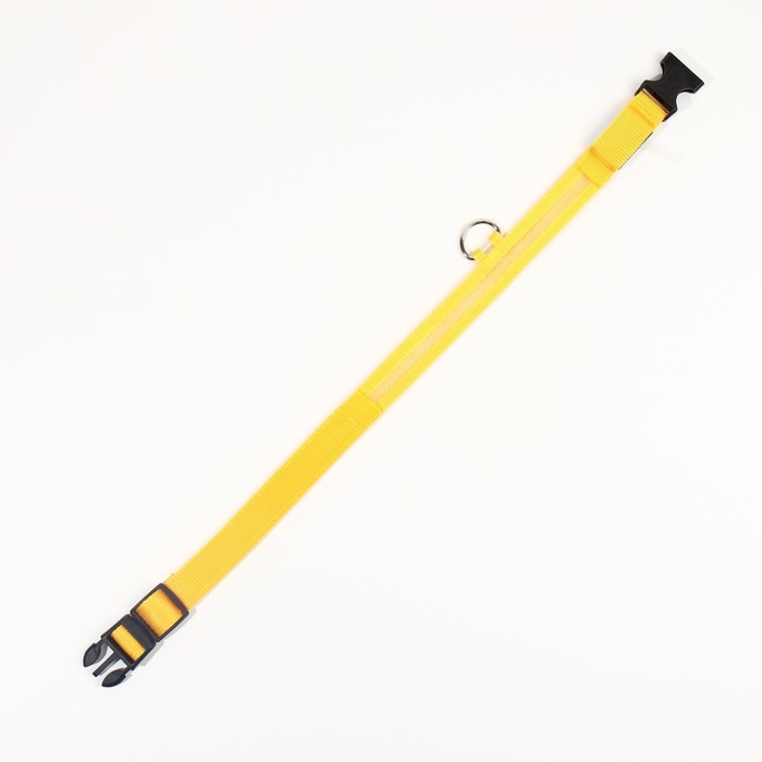 Ошейник с подсветкой размер XL,ОШ 52-60 х 2,5 см, 3 режима свечения жёлтый Ошейник с подсветкой размер XL,ОШ 52-60 х 2,5 см, 3 режима свечения жёлтый