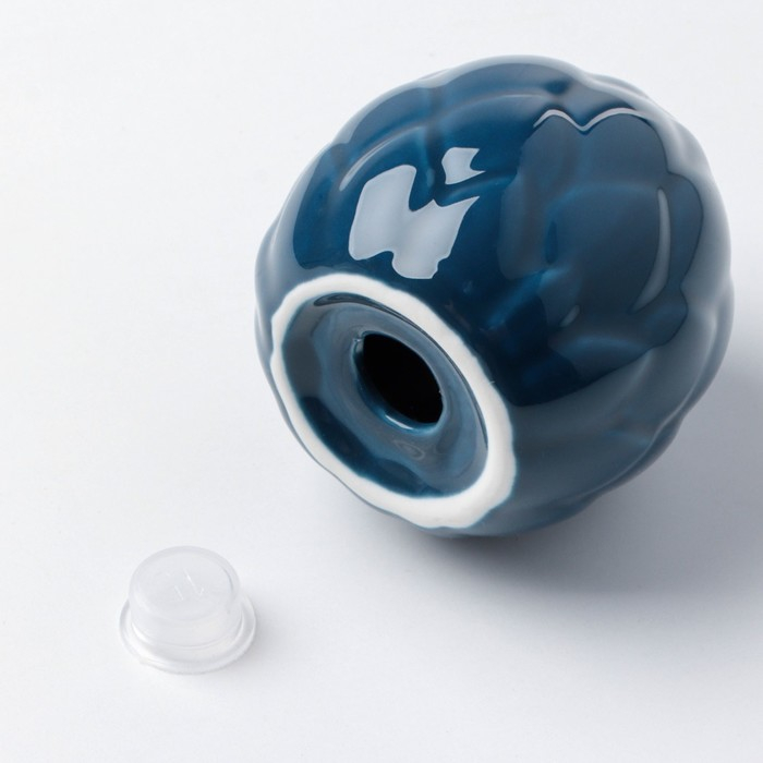 Перечница и солонка из керамики &laquo;Артишок&raquo;, белая и синяя 6 х 6.5 см, цвет белый-синий