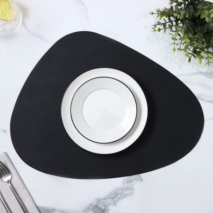 Салфетка сервировочная на стол Доляна &laquo;Тэм&raquo;, 45&times;35 см, цвет чёрный