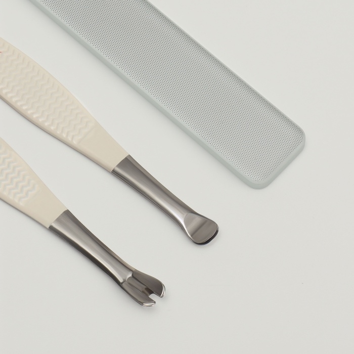 Набор маникюрный, 6 предметов, в футляре, цвет бежевый/персиковый Набор маникюрный, 6 предметов, в футляре, цвет бежевый/персиковый