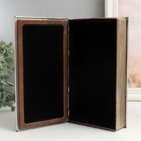 Шкатулка-книга металл, кожзам "Зеленая книга фей. Эндрю Лэнг" 20х12х4 см Шкатулка-книга металл, кожзам "Зеленая книга фей. Эндрю Лэнг" 20х12х4 см