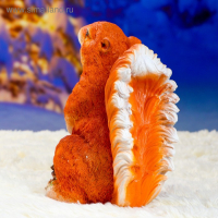 Садовая фигура "Белка стоящая с шишками" 25х20х14см Садовая фигура "Белка стоящая с шишками" 25х20х14см