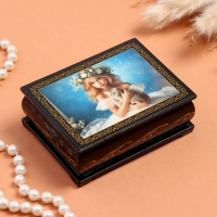 Шкатулка &laquo;Девочка с котенком&raquo;, черная, 8&times;10,5 см, лаковая миниатюра