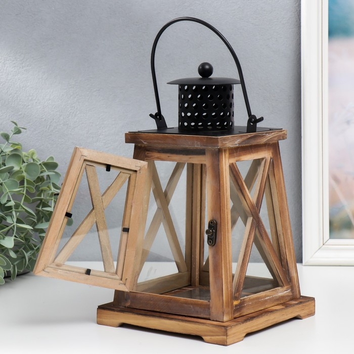 Подсвечник дерево на 1 свечу Подсвечник дерево на 1 свечу "Фонарь - трапеция" состаренный 26х16х16 см