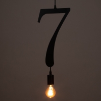 Светильник BayerLux "Цифра 7" E27 40Вт черный 35х20 см Светильник BayerLux "Цифра 7" E27 40Вт черный 35х20 см