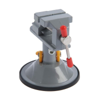 Мини-тиски алюминиевые ТУНДРА, крепление на присоске, поворотные на 180°, 35 мм Мини-тиски алюминиевые ТУНДРА, крепление на присоске, поворотные на 180°, 35 мм