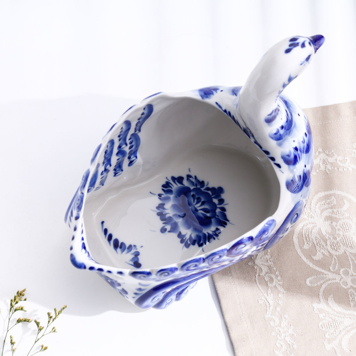 Фруктовница &laquo;Белая уточка&raquo;, 25&times;12&times;24 см, гжель