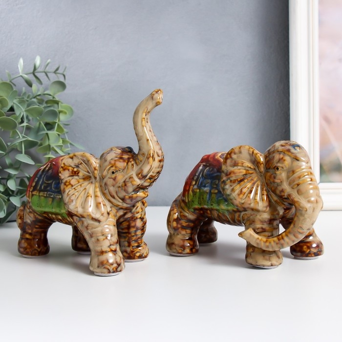 Сувенир керамика "Индийские слоны" набор 2 шт 8х14х10 см 7,5х14х14 см