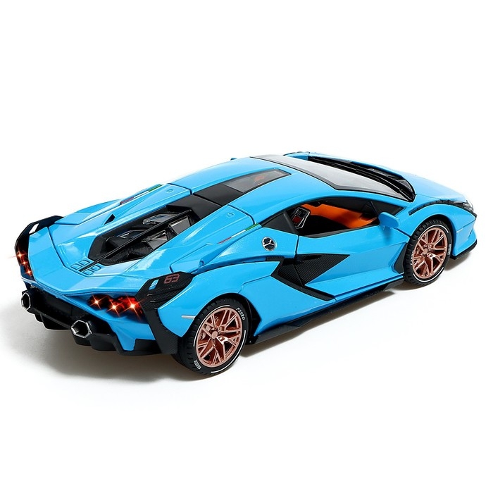 Машина металлическая, 1:24, инерционная, открываются двери, капот, багажник, цвет голубой Машина металлическая, 1:24, инерционная, открываются двери, капот, багажник, цвет голубой