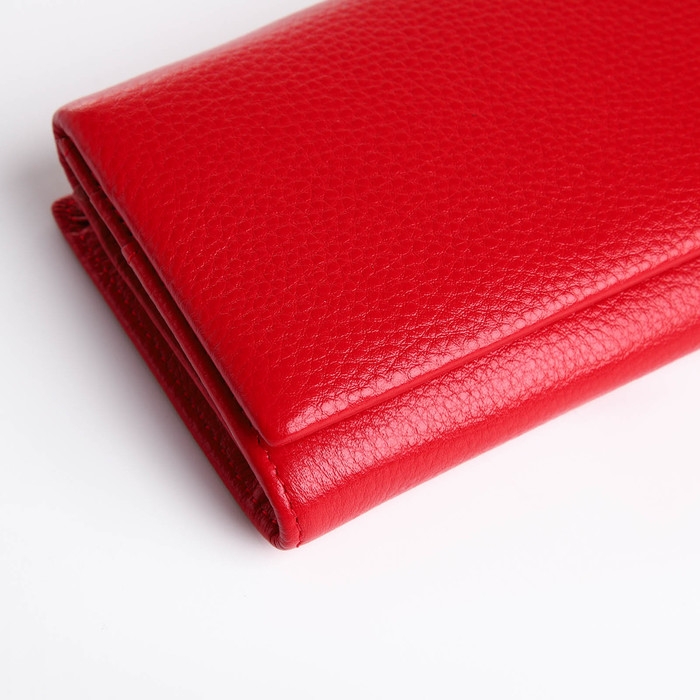 Кошелёк женский на магните, цвет красный