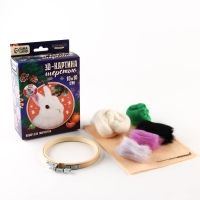 Валяние из шерсти на новый год. Живопись шерстью на пяльцах &laquo;Кролик под снегом&raquo;, 10х10 см