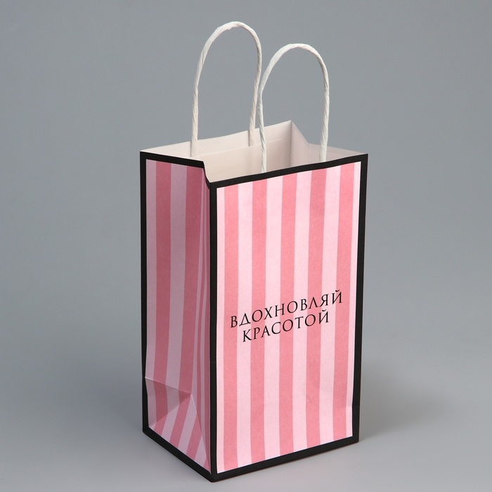 Пакет подарочный крафтовый, упаковка, &laquo;Красота&raquo;, 12 х 21 х 9 см