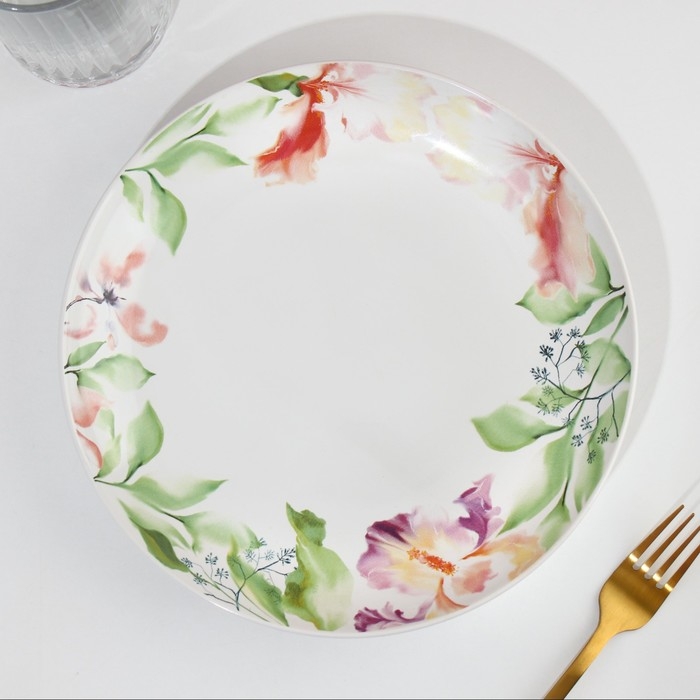Тарелка керамическая «Акварель», 22.5 см, цвет белый Тарелка керамическая «Акварель», 22.5 см, цвет белый