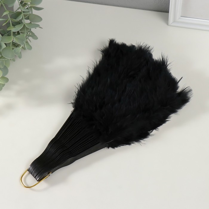 Веер пластик, перо "Чёрный" h=26 см 25 лопастей 3х50х26 см