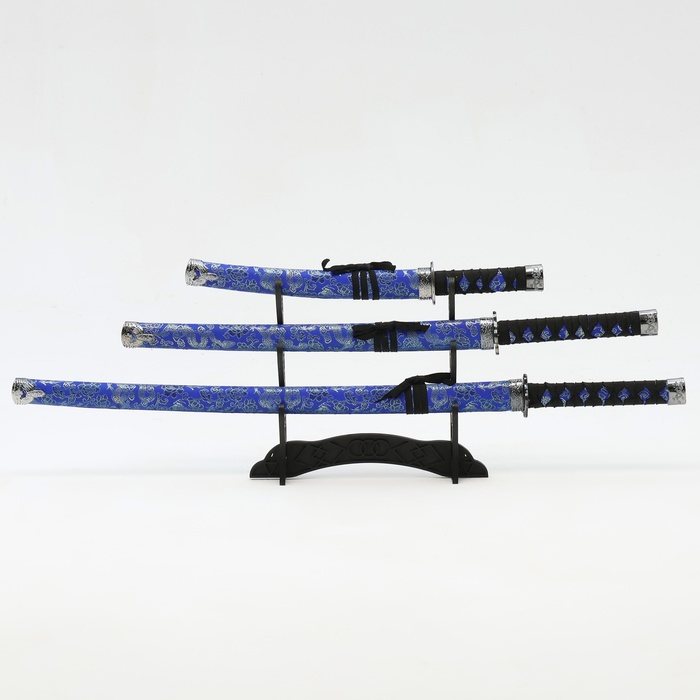 Сув. изделие катаны 3в1 на подставке, ножны ткань, драконы золото на синем 47/70/89см