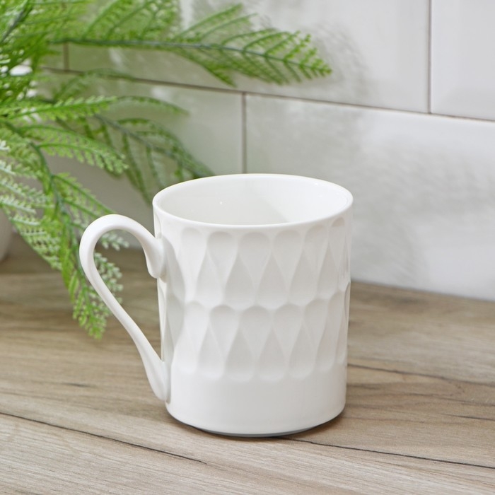 Кружка фарфоровая Доляна &laquo;Эстет. Герда&raquo;, 350 мл, цвет белый