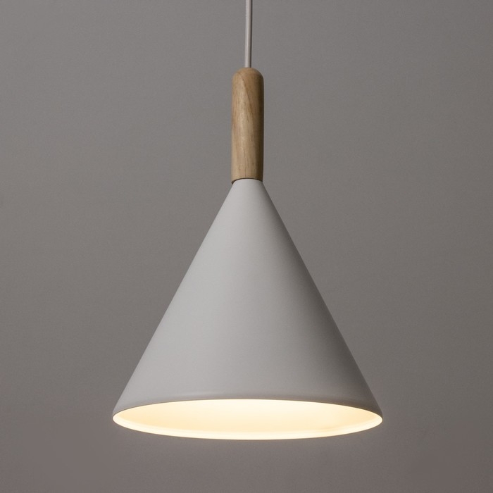 Светильник трековый &laquo;Классика&raquo; Е27 40Вт белый 19,5х19,5х28-128см