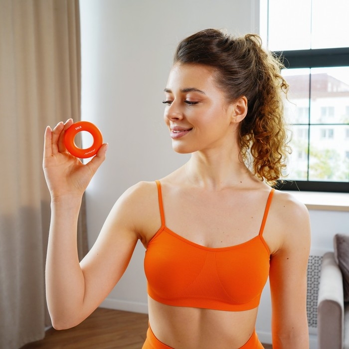 Эспандер кистевой ONLYTOP, 25 кг, цвет оранжевый Эспандер кистевой ONLYTOP, 25 кг, цвет оранжевый