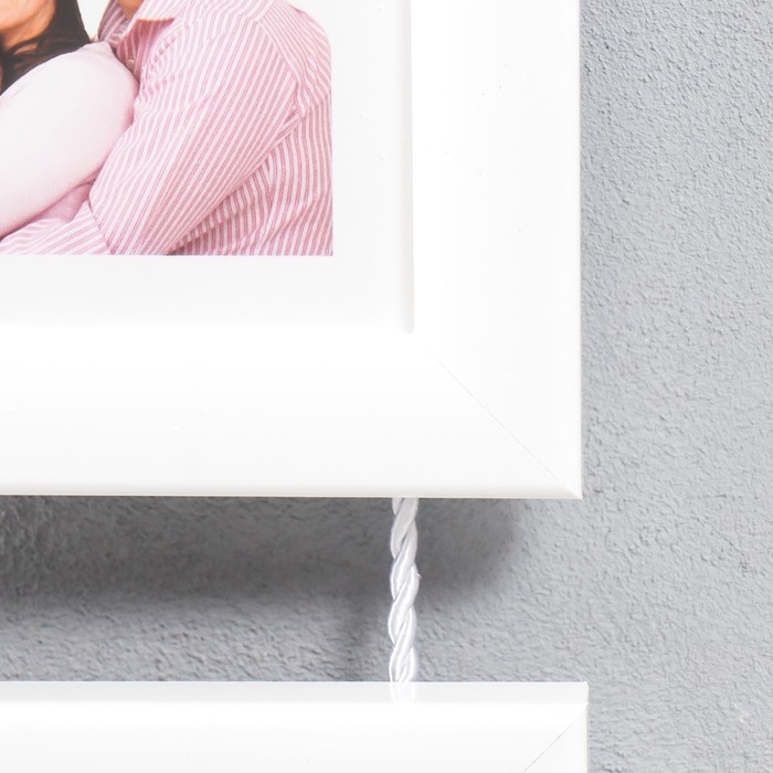 Фоторамка на 3 фото 10х15 см подвесная белый (пластиковый экран) Фоторамка на 3 фото 10х15 см подвесная белый (пластиковый экран)