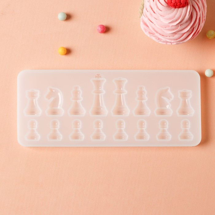 Набор молдов Доляна &laquo;Шахматы&raquo;, силикон, 2 предмета: доска 31&times;1 см, фигуры 20,5&times;8,5&times;1 см