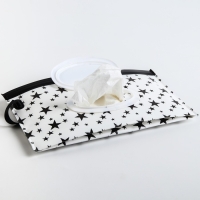 Контейнер для салфеток с петелькой &laquo;Звезды на белом&raquo;, цвет МИКС