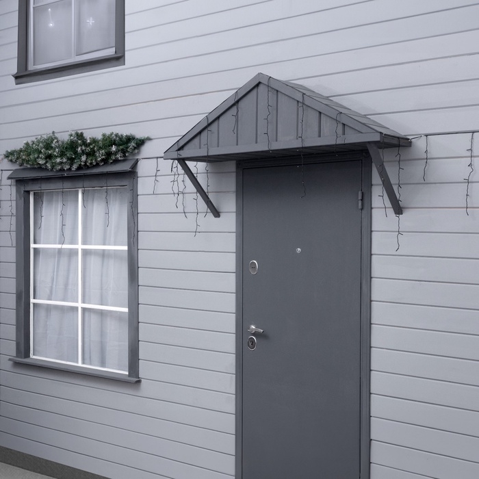 Гирлянда «Бахрома» 6 × 0.7 м, IP44, УМС, тёмная нить, 120 LED, свечение белое, 220 В Гирлянда «Бахрома» 6 × 0.7 м, IP44, УМС, тёмная нить, 120 LED, свечение белое, 220 В