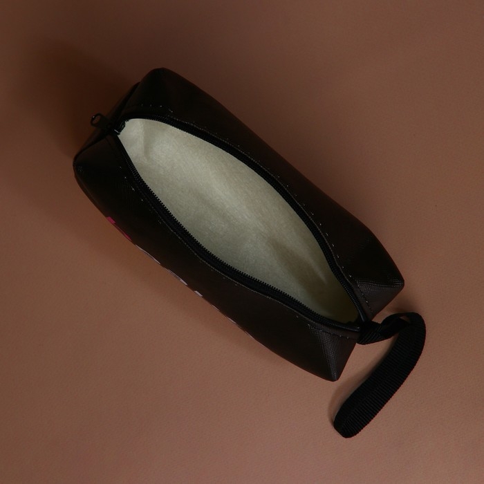 Косметичка «Beauty», искусственная кожа, 9x15x5,5 Косметичка «Beauty», искусственная кожа, 9x15x5,5