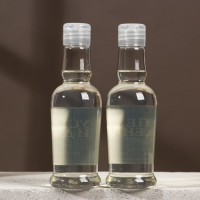 Подарочный набор косметики &laquo;Удачи, богатства!&raquo;, гель для душа и шампунь для волос во флаконах водки, 2 х 250 мл, Новый Год