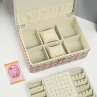 Шкатулка кожзам для украшений "Мозаика из плитки" зелёная 16,3х24х8,5 см Шкатулка кожзам для украшений "Мозаика из плитки" зелёная 16,3х24х8,5 см