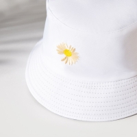 Панама двусторонняя MINAKU &laquo;Ромашка&raquo; цвет белый, размер 56-58