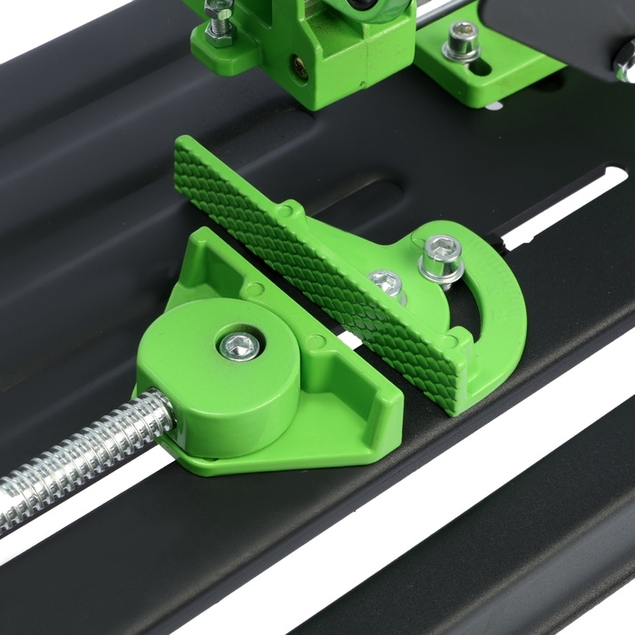 Стойка для УШМ ТУНДРА, d=100-125 мм, угловые тиски 45°, движущаяся платформа Стойка для УШМ ТУНДРА, d=100-125 мм, угловые тиски 45°, движущаяся платформа