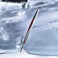 Вечная ручка Aero, красная