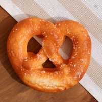 Муляж-антистресс "Кралька" 10х9х2,5см Муляж-антистресс "Кралька" 10х9х2,5см