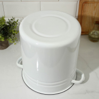 Кастрюля цилиндрическая, 12 л, индукция, цвет белый Кастрюля цилиндрическая, 12 л, индукция, цвет белый