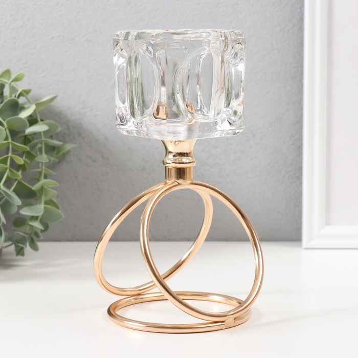 Подсвечник металл, стекло на 1 свечу Подсвечник металл, стекло на 1 свечу "Ледяной кубик" d=6 см золото 10х10х19 см