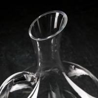 Декантер стеклянный с ручкой &laquo;Мэрло&raquo;, 1,9 л