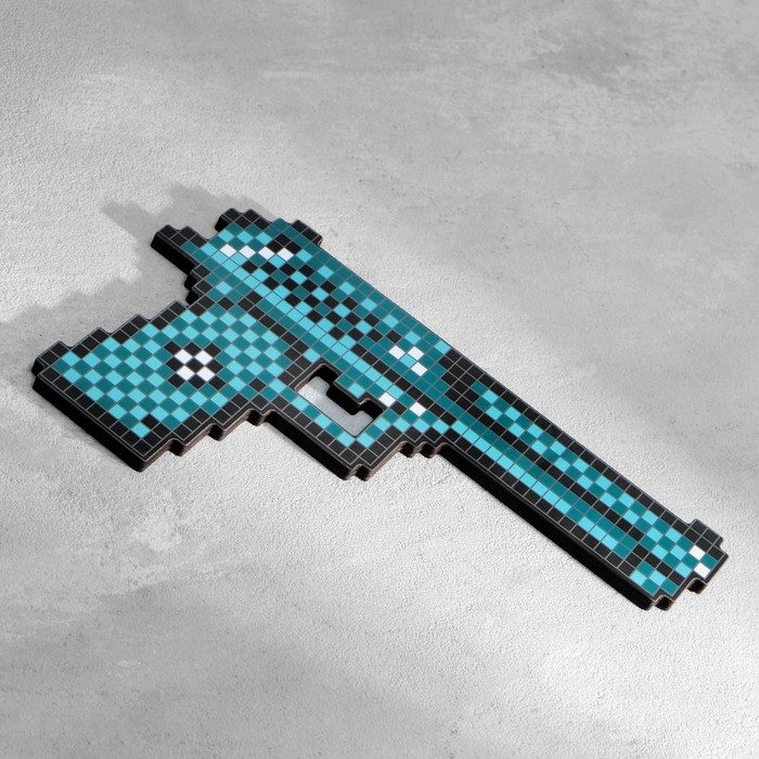 Сувенир деревянный "Глок" пиксельный, алмазный