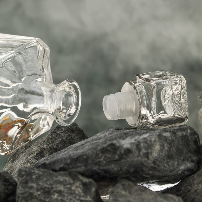 Графин стеклянный &laquo;Герб России&raquo;, 500 мл, форма МИКС