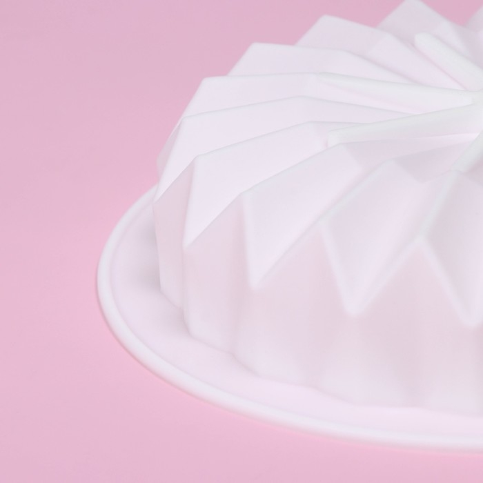 Форма для муссовых десертов и выпечки Доляна &laquo;Оригами&raquo;, силикон, внутренний d=15,3 см, 18,5&times;18,5 см, цвет белый