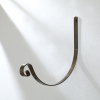 Кронштейн для кашпо кованый, 28 см, металл, бронза