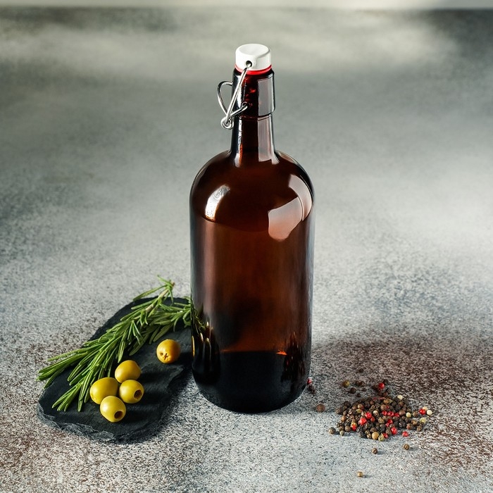 Бутылка бугельная, 1 л, с пробкой, цвет коричневый Бутылка бугельная, 1 л, с пробкой, цвет коричневый