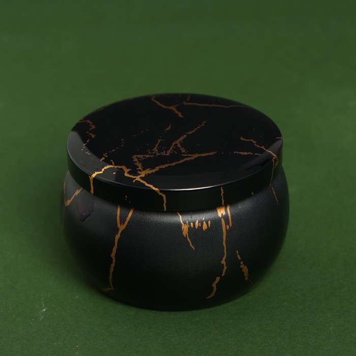 Ароматическая свеча из пчелиного воска &laquo;Тайны шика&raquo;, аромат сандал, 6 х 6 х 4 см.