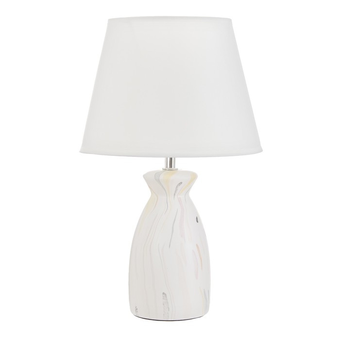 Настольная лампа "Лаена" E14 40Вт белый 22,5х22,5х37 см RISALUX