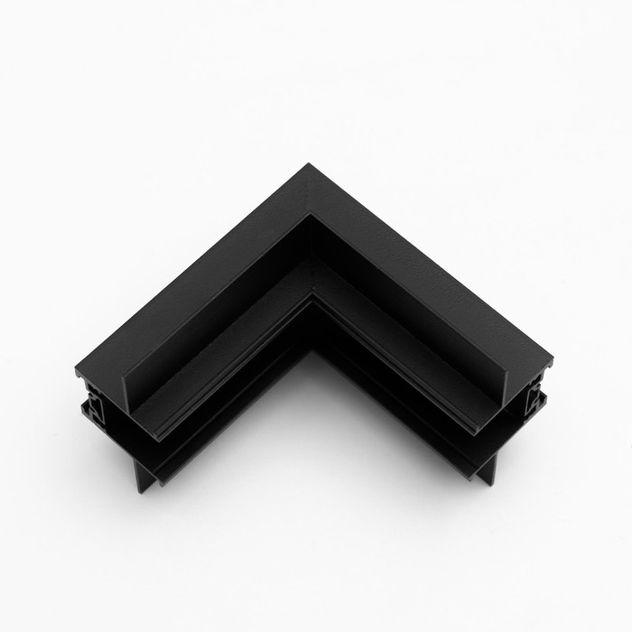 Соединитель встраиваемый для шинопровода (потолок-стена) черный 5х5 см Соединитель встраиваемый для шинопровода (потолок-стена) черный 5х5 см