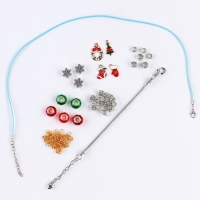 Набор для творчества Адвент-календарь с украшениями &laquo;Создай браслет&raquo;